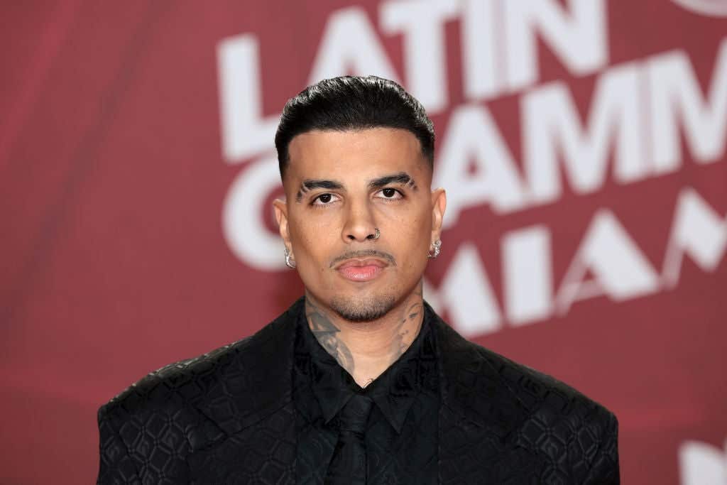 MIAMI, FLORIDA - NOVEMBER 14: Rauw Alejandro attends the 25th Latin GRAMMY Awards at Kaseya Center on November 14, 2024 in Miami, Florida. (Photo by Dimitrios Kambouris/Getty Images for The Latin Recording Academy)